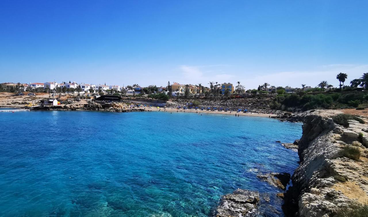 Great Villa Maria Paralimni Exterior foto