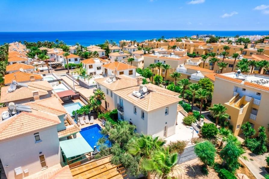 Great Villa Maria Paralimni Exterior foto